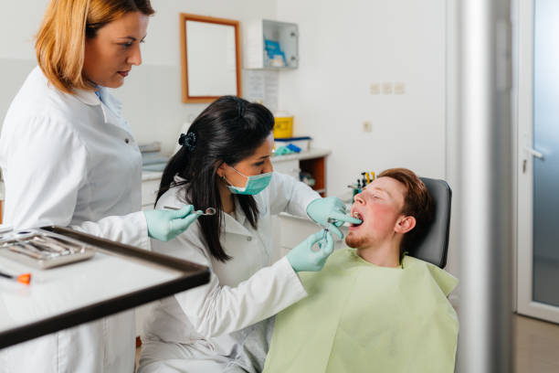 Best Emergency Dental Care for Abscessed Tooth in Manistique, MI